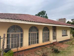 3 Bedroom House to Rent in Greendale