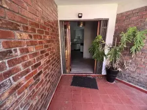 Townhouse/Cluster to Rent in Greendale