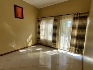 Flat/Apartment to Rent in Mount Pleasant