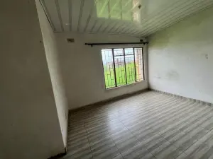 4 Bedroom House to Rent in Glen Norah