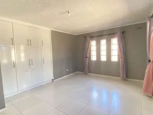 3 Bedroom House to Rent in Zimre Park