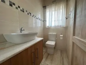 Townhouse/Complex/Cluster to Rent in Quinnington