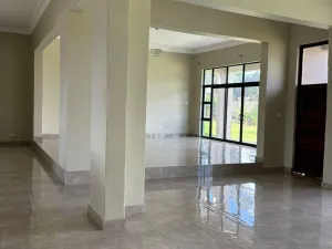 5 Bedroom House to Rent in Hogerty Hill