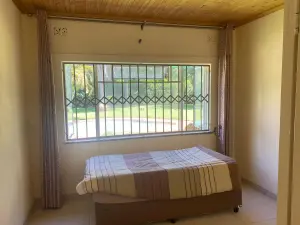 4 Bedroom House to Rent in Mount Pleasant