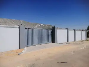 Townhouse/Complex/Cluster to Rent