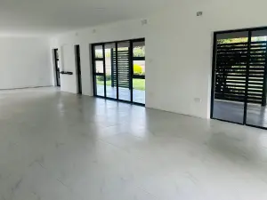 Commercial Property to Rent in Eastlea