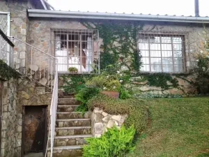 Cottage/Garden Flat for Sale