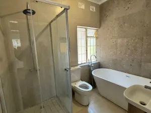 4 Bedroom House to Rent in Mount Pleasant