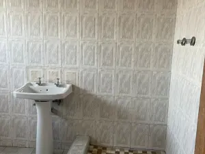 Room to Rent