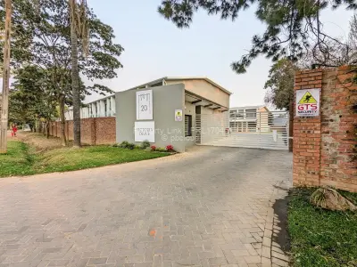 Townhouse/Complex/Cluster to Rent
