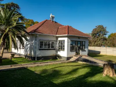 Commercial Stand for Sale in Eastlea