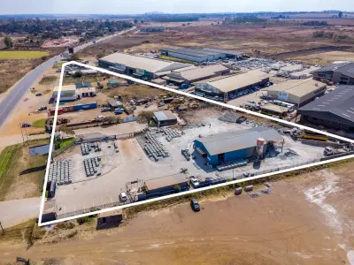 Industrial Stand for Sale in Pomona