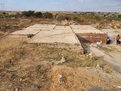Land for Sale in Zimre Park