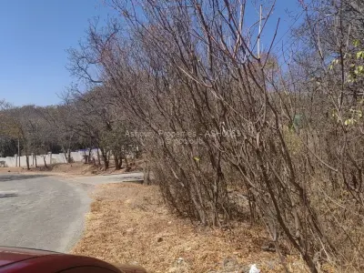 Land for Sale in Glen Lorne