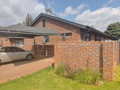 Townhouse/Complex/Cluster for Sale
