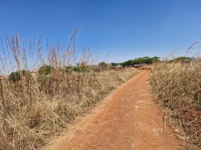 Commercial Stand for Sale in Southlea Park