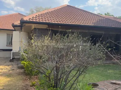 Burnside,5 Bedroom Home For Rent