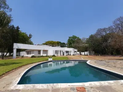 3 Bedroom Home In Burnside, Bulawayo