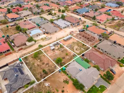 Residential Stand for Sale in Manresa