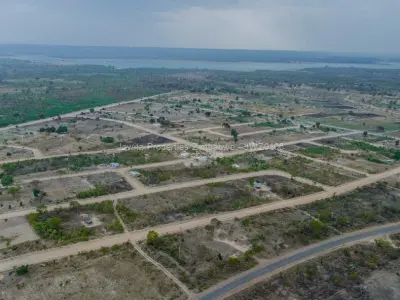 Residential Stand for Sale in Norton