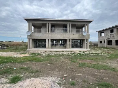 Townhouse/Cluster for Sale