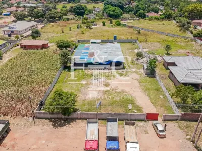 Commercial Stand for Sale in Waterfalls