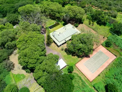 Queens Park East Land For Sale