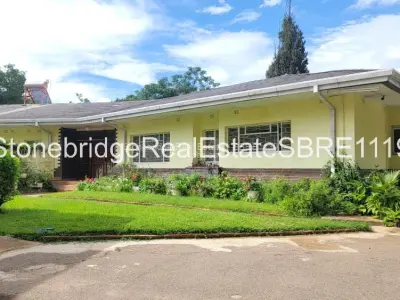 Elegant 4 Bedroomed House In Kumalo For Sale