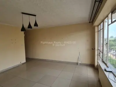 Newly Renovated 2 Bedroom Apartment