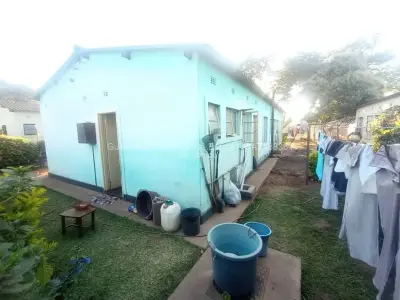 Townhouse/Cluster for Sale in Victoria Falls