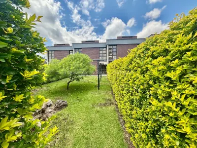 2 Bedroom Duplex Townhouse To Let In Sentosa