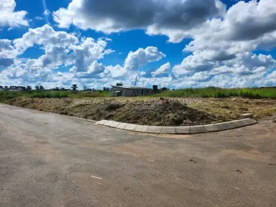 Residential Stand for Sale in Pomona