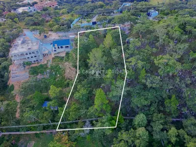 Residential Stand for Sale in Glen Lorne