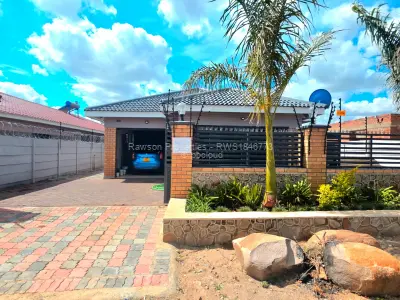 Magnificent 3 Bedroom House Forsale!