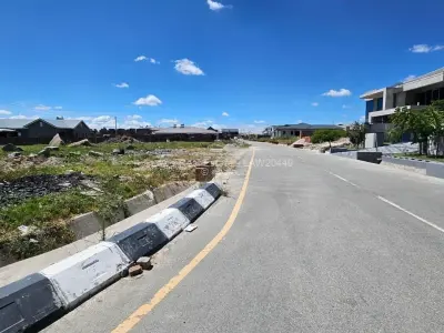 Residential Stand for Sale in Arlington