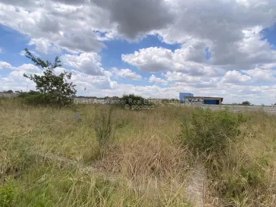 Commercial Stand for Sale in Zengeza