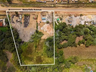 Industrial Stand for Sale in Ardbennie