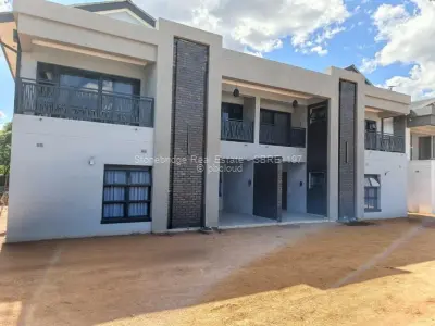 Modern 5 Bedroomed Hillside Townhouse To Rent