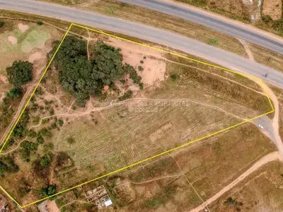 Commercial Stand for Sale in Ruwa