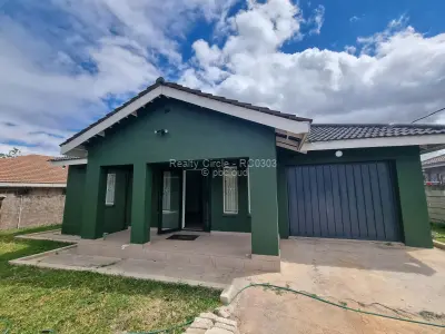 Mainways Meadows 4 Bedroomed House