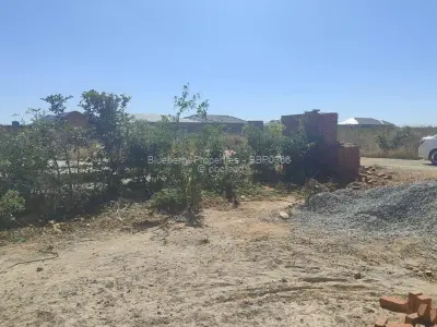 Residential Stand for Sale in Adelaide Park