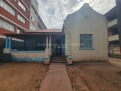 Prime Commercial Bulawayo CBD Townhouse For Sale