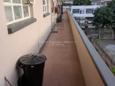 Neat 1 And Half Bedroom Flat