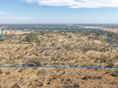 Farm/Plot for Sale in Norton