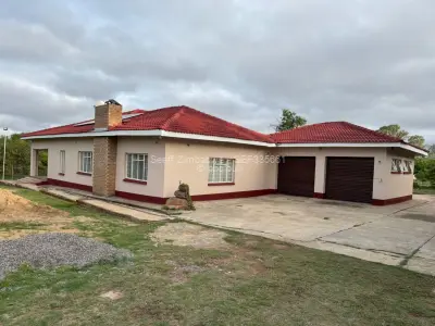 Spacious 4-Bedroom Family Retreat With Exceptional
