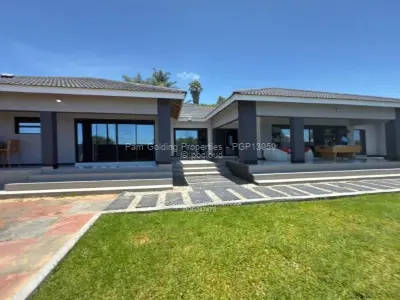 Selborne Park House For Sale