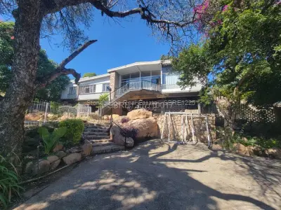 4 Bedroomed Estate In Burnside For Sale