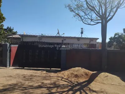 3 Bedroomed House In Lobengula West For Sale