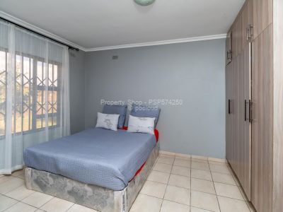 6 Bedroom House for Sale in Manresa, Harare Propertybook