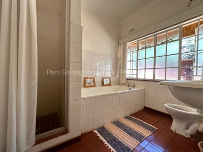 3 Bedroom House to Rent in Emerald Hill, Harare Propertybook